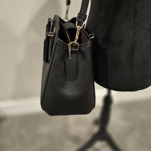 Coach purse and wallet - Picture 6 of 7